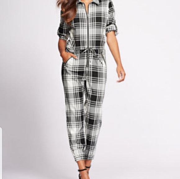 gabrielle union Pants - Gabrielle Union Collection Zip Front Jumpsuit